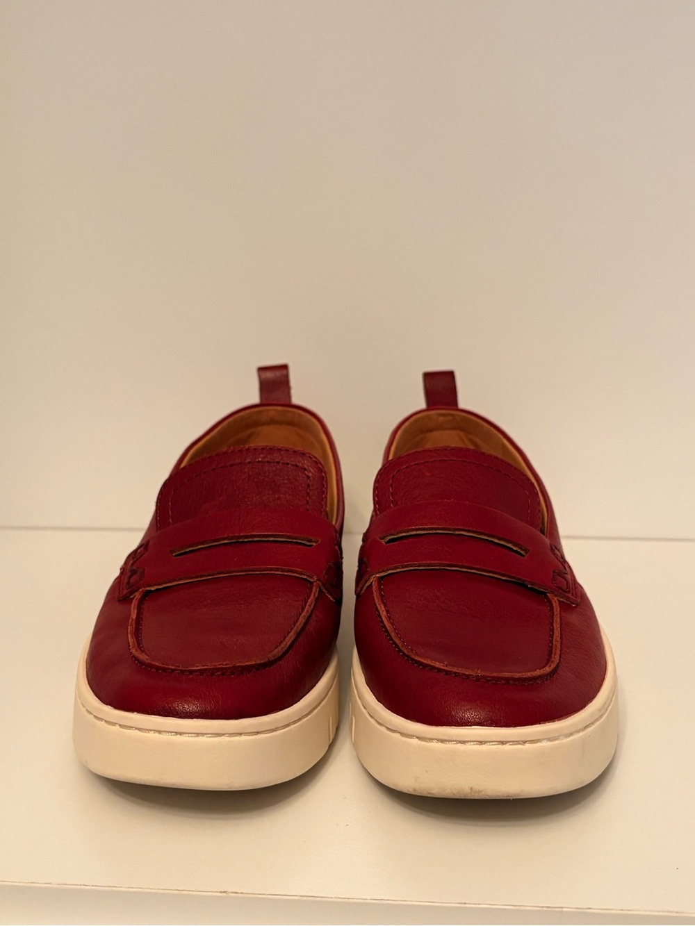 Vionic Women's Red Leather Slip-On Loafers
